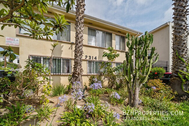 Building Photo - 2314 S Corning St