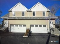 Building Photo - 40 Corinthian Ave