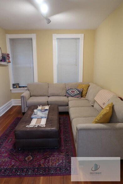 Building Photo - 1311 N Bosworth Ave