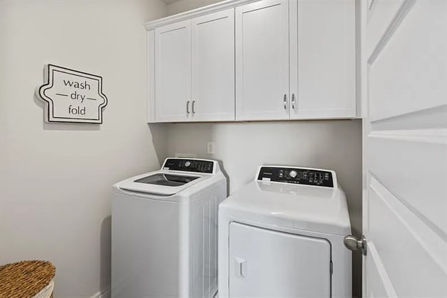 Building Photo - 11 Sonoma Dr