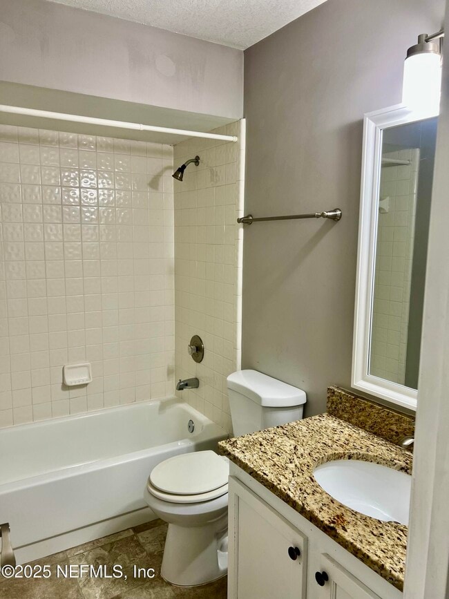 Building Photo - 7820 Collins Ridge Blvd E