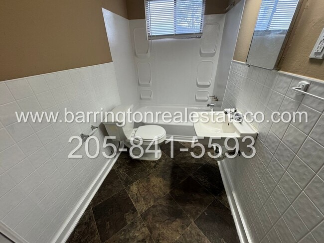 Building Photo - 3011 Avenue C