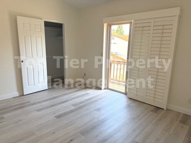 Building Photo - ***Charming 2 bed / 2 bath Townhome in Coastal Carlsbad - Available NOW***