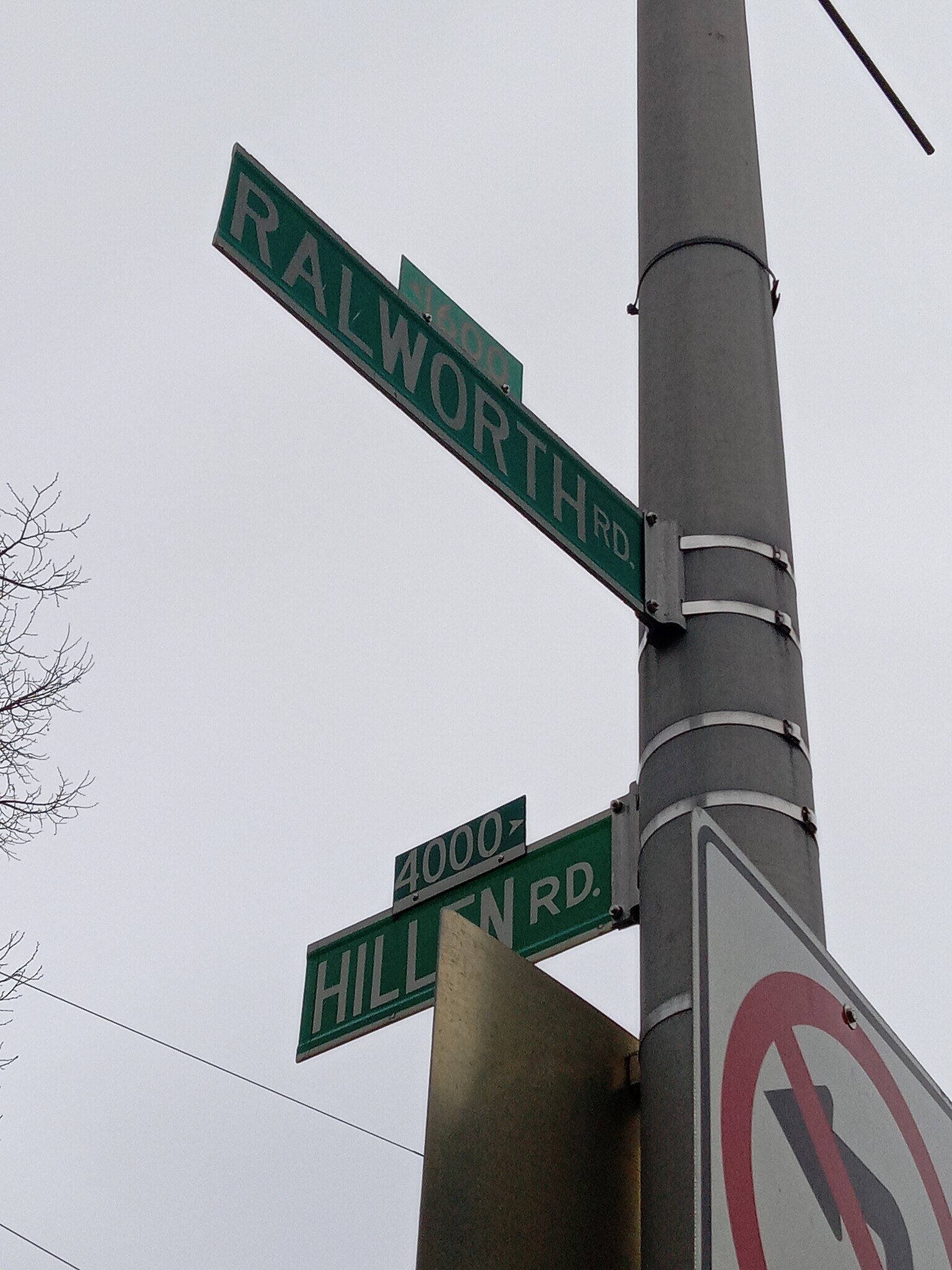 Building Photo - 1661 Ralworth Rd