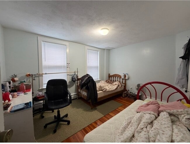 Building Photo - 25 Hawthorne St