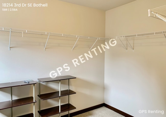 Building Photo - 18214 3rd Dr SE