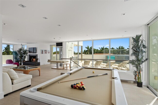Building Photo - 500 Isle of Capri Dr
