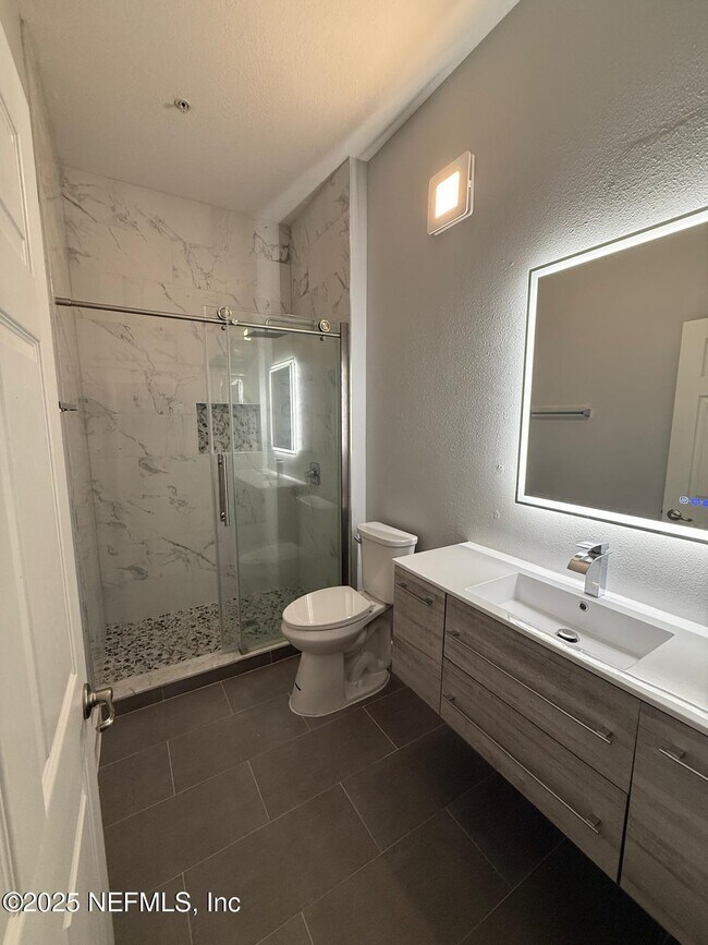 Building Photo - 7063 Deer Lodge Cir