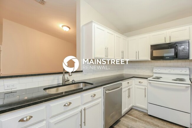 Building Photo - 14613 Moon Daisy Dr