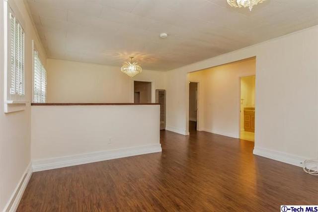 Building Photo - 1890 Las Lunas St