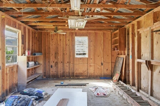 Building Photo - Charming 3-Bedroom Home with Large Fenced Yard in Richmond Hill!