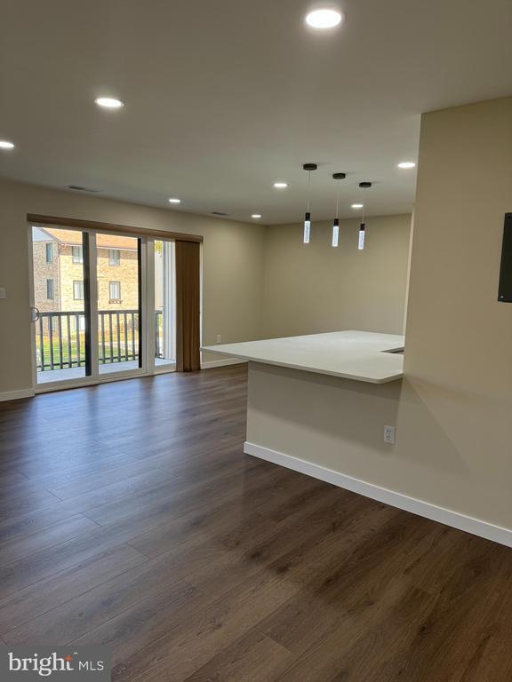 Building Photo - 10053 Windstream Dr