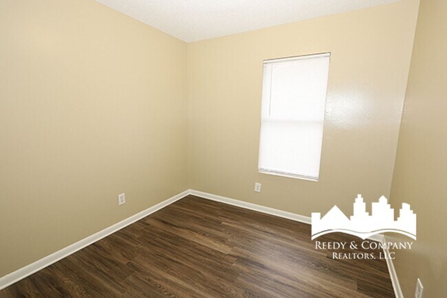 Building Photo - 1616 Winston Dr