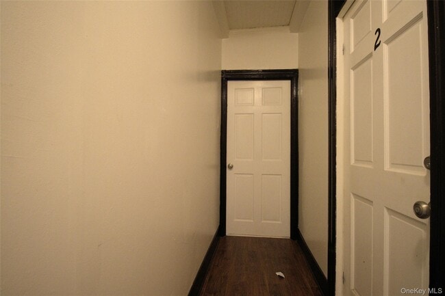 Building Photo - 9 Spring St