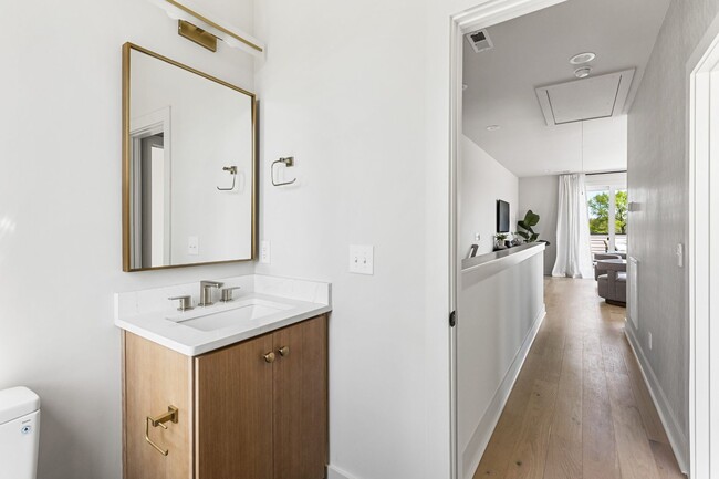 Building Photo - Brand New Townhome in The Heart Of East Nashville