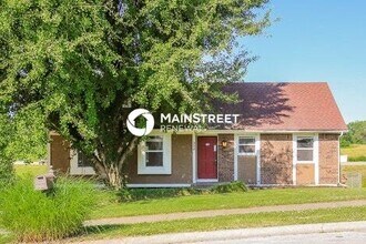 Building Photo - 3 Bedroom Pet-Friendly Home in Independence, MO with Main Street Renewal