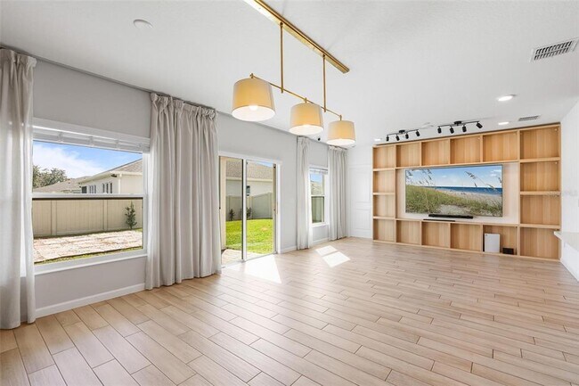 Building Photo - 3857 Branding Iron Bnd