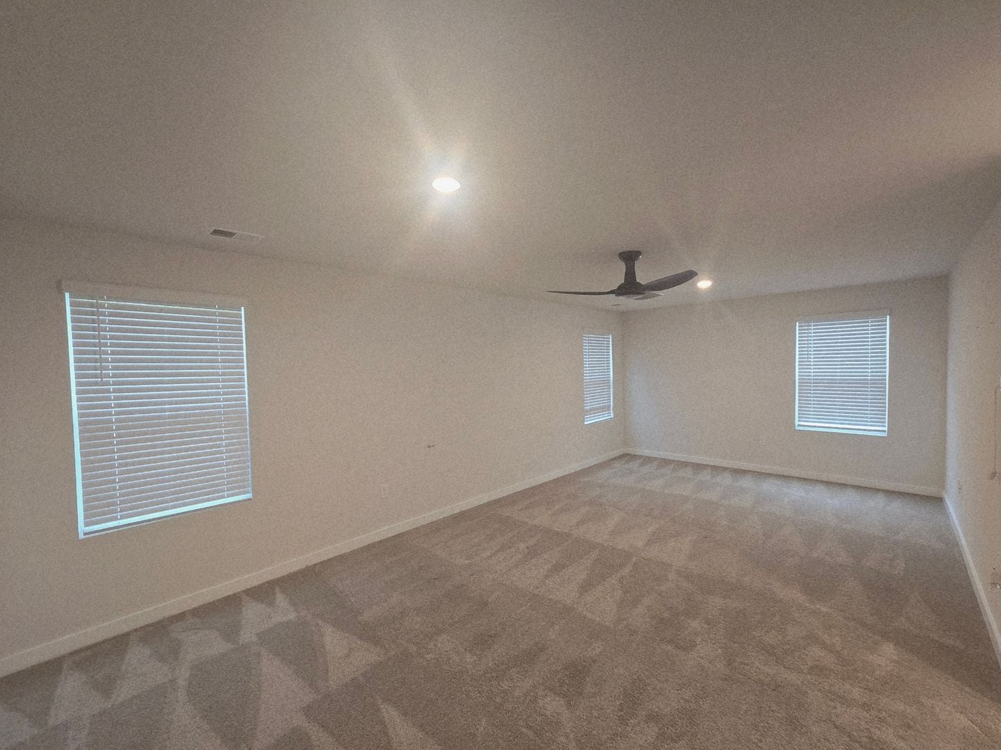 Building Photo - 3416 Stonewall Ct