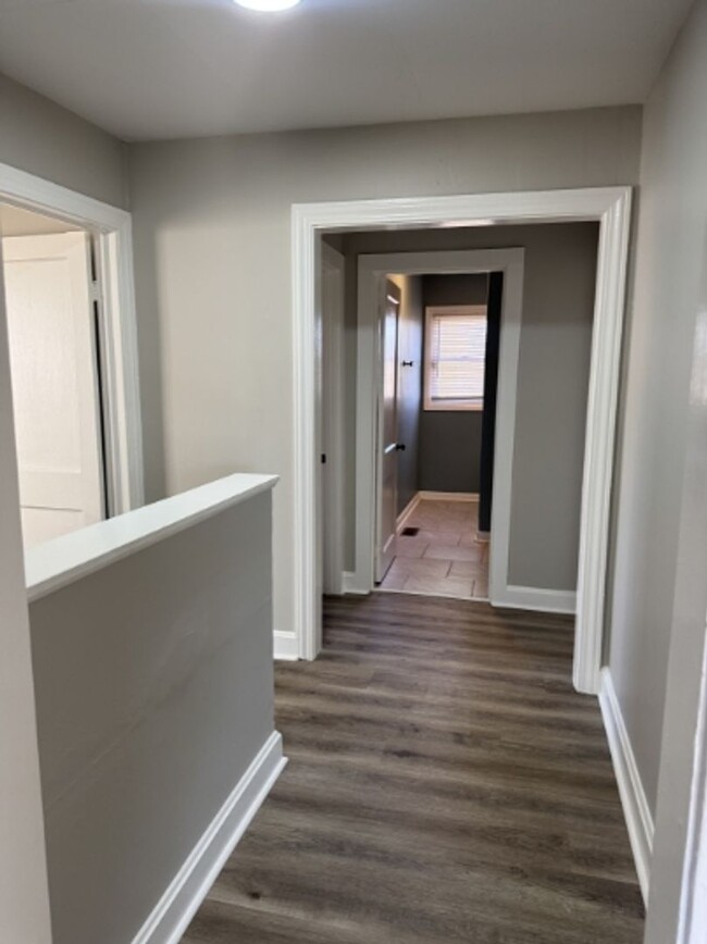 Building Photo - For Rent – 3 Bed, 1 Bath Home in Bristol, ...