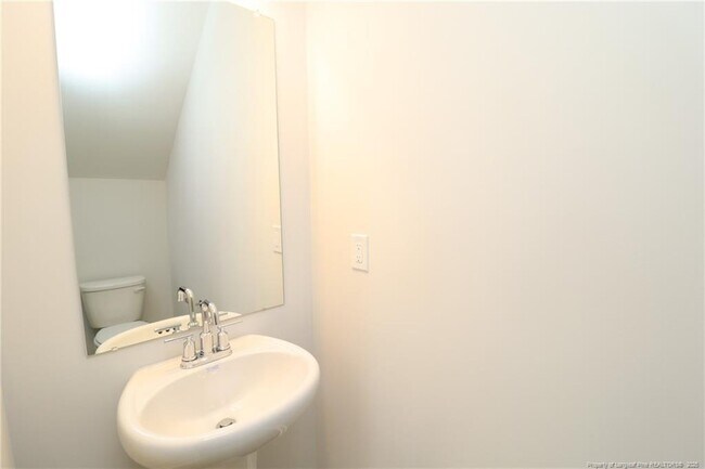 Building Photo - 4000 Kidd Pl