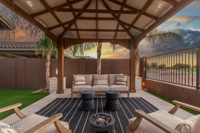 Building Photo - 2016 N 141st Ave