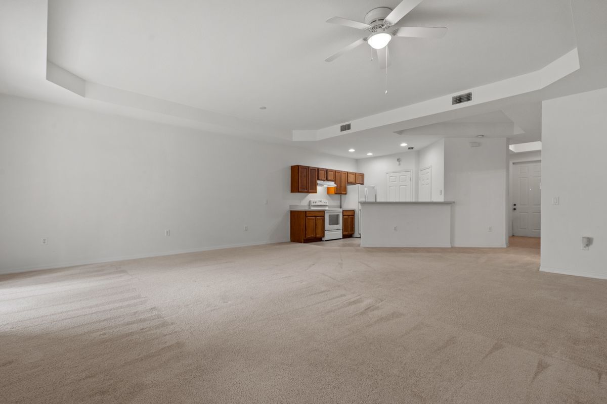 Building Photo - 16217 Via Solera Cir