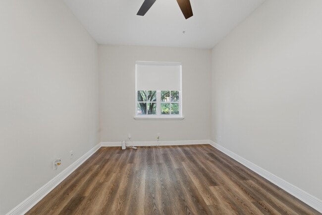 Building Photo - 104 Jesup Ln