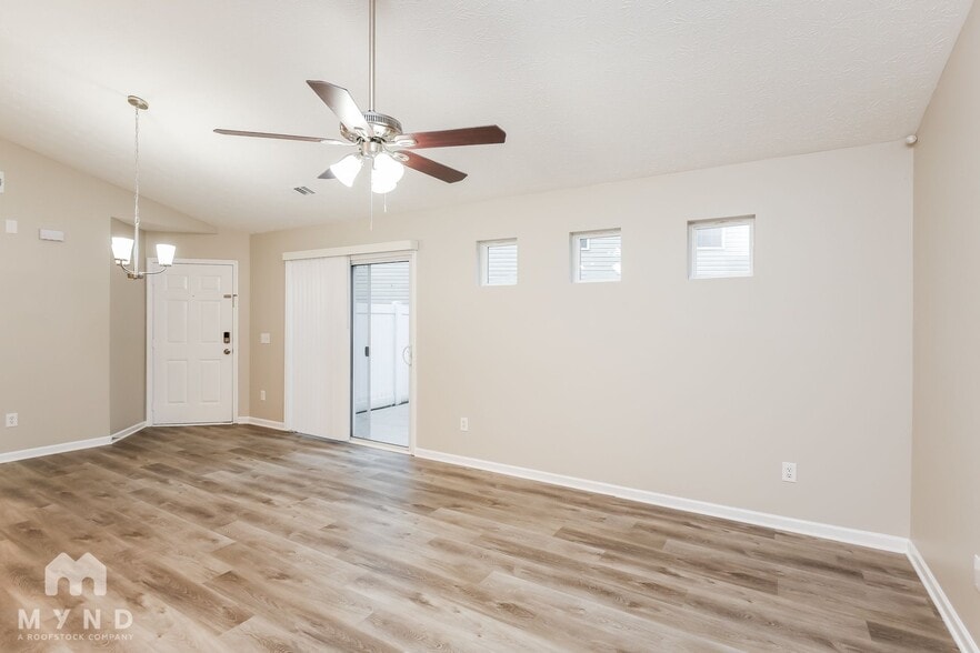 Building Photo - 6155 Smoke Ridge Ln