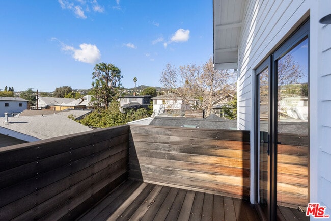 Building Photo - 4525 Melbourne Ave