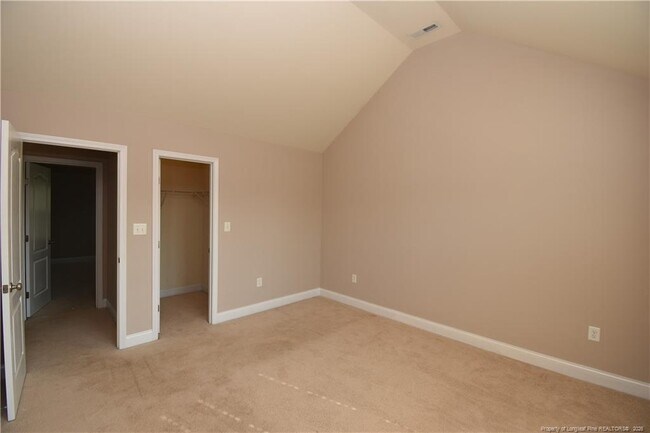 Building Photo - 148 S Prince Henry Way