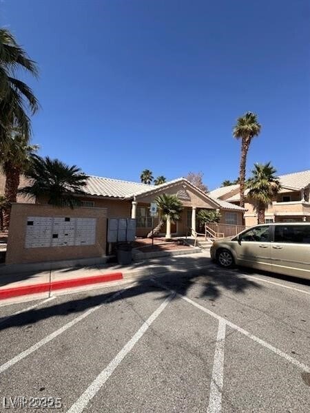 Building Photo - 1830 N Pecos Rd