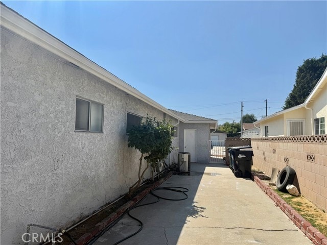 Building Photo - 808 N Sanchez St