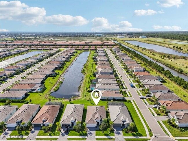 Building Photo - 2445 Orchard St