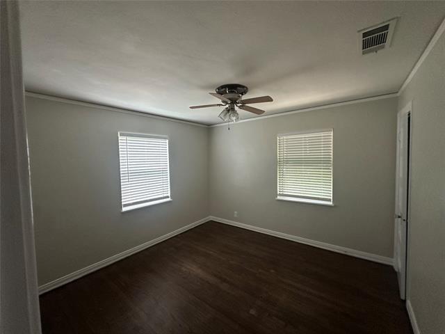 Building Photo - 2806 Hedgerow Dr