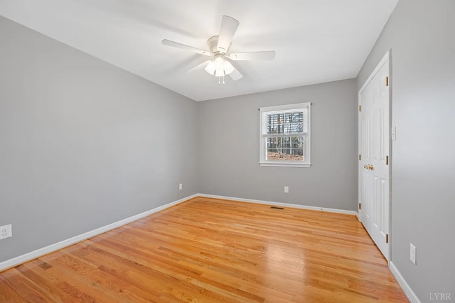 Building Photo - Beautiful Ranch In the Heart of Boonsboro Close to Shopping and Resturants