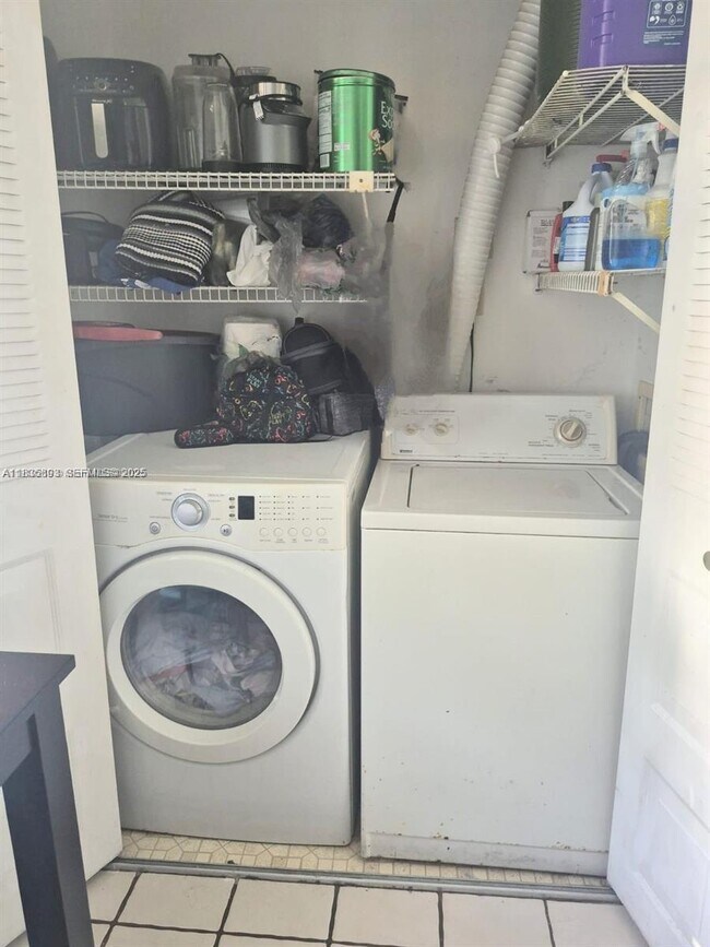 Building Photo - 7320 NW 18th St