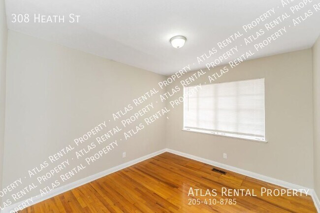 Building Photo - 308 Heath St