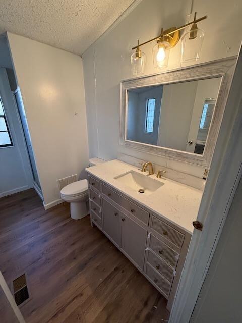 Building Photo - 2144 Plantation Forest Dr