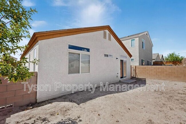 Building Photo - 2824 Merlot Dr SW