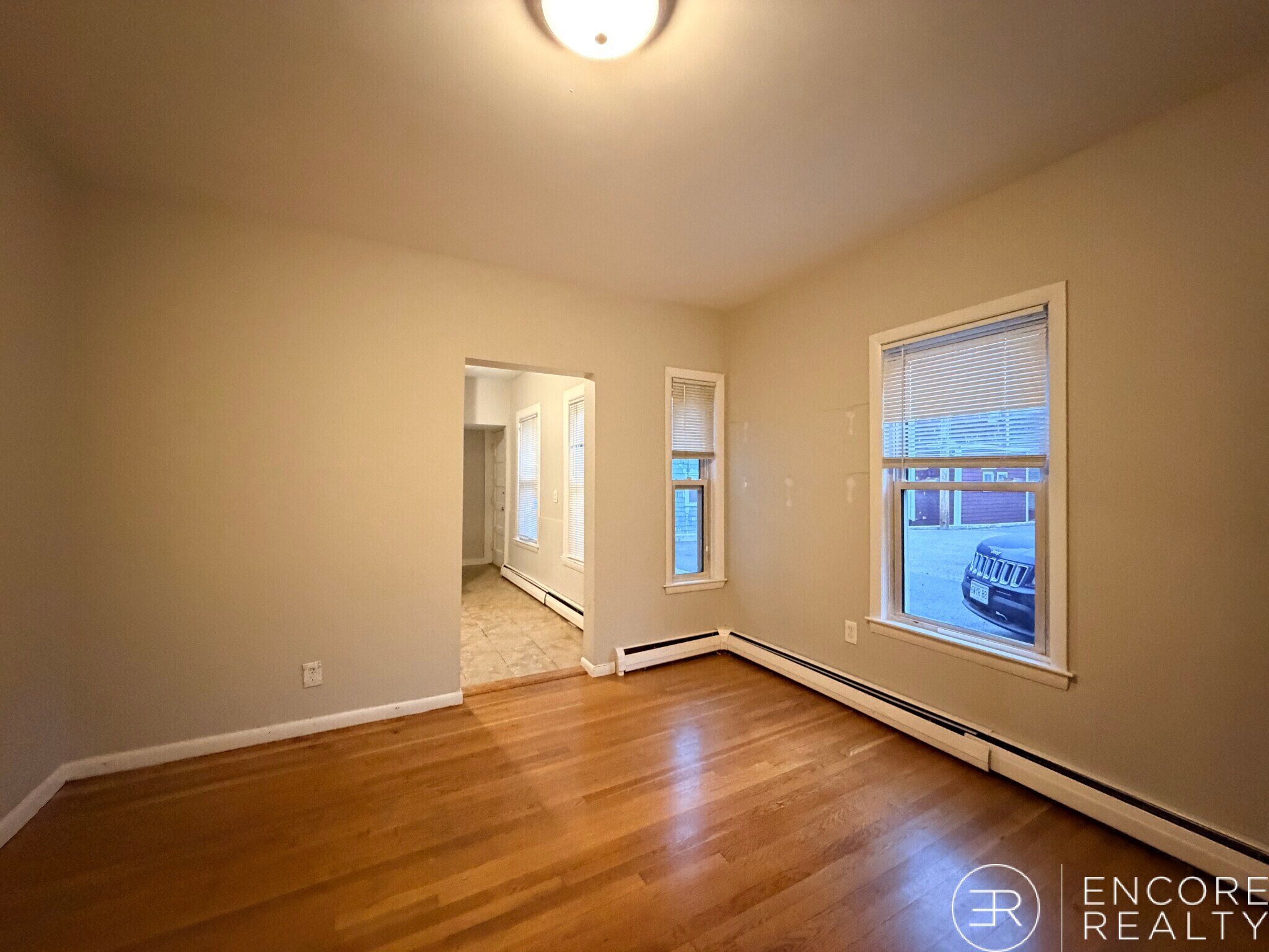 Building Photo - 9 Elmer St