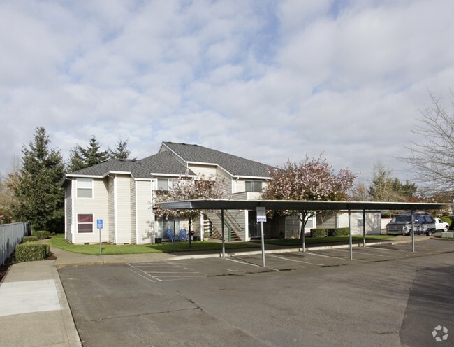 Maxwell Manor Apartments - MAXWELL MANOR