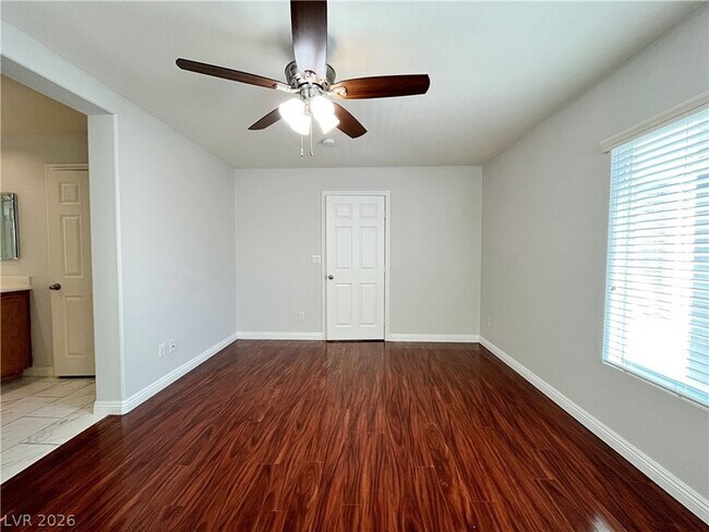 Building Photo - 1627 Bamboo Rain Ave