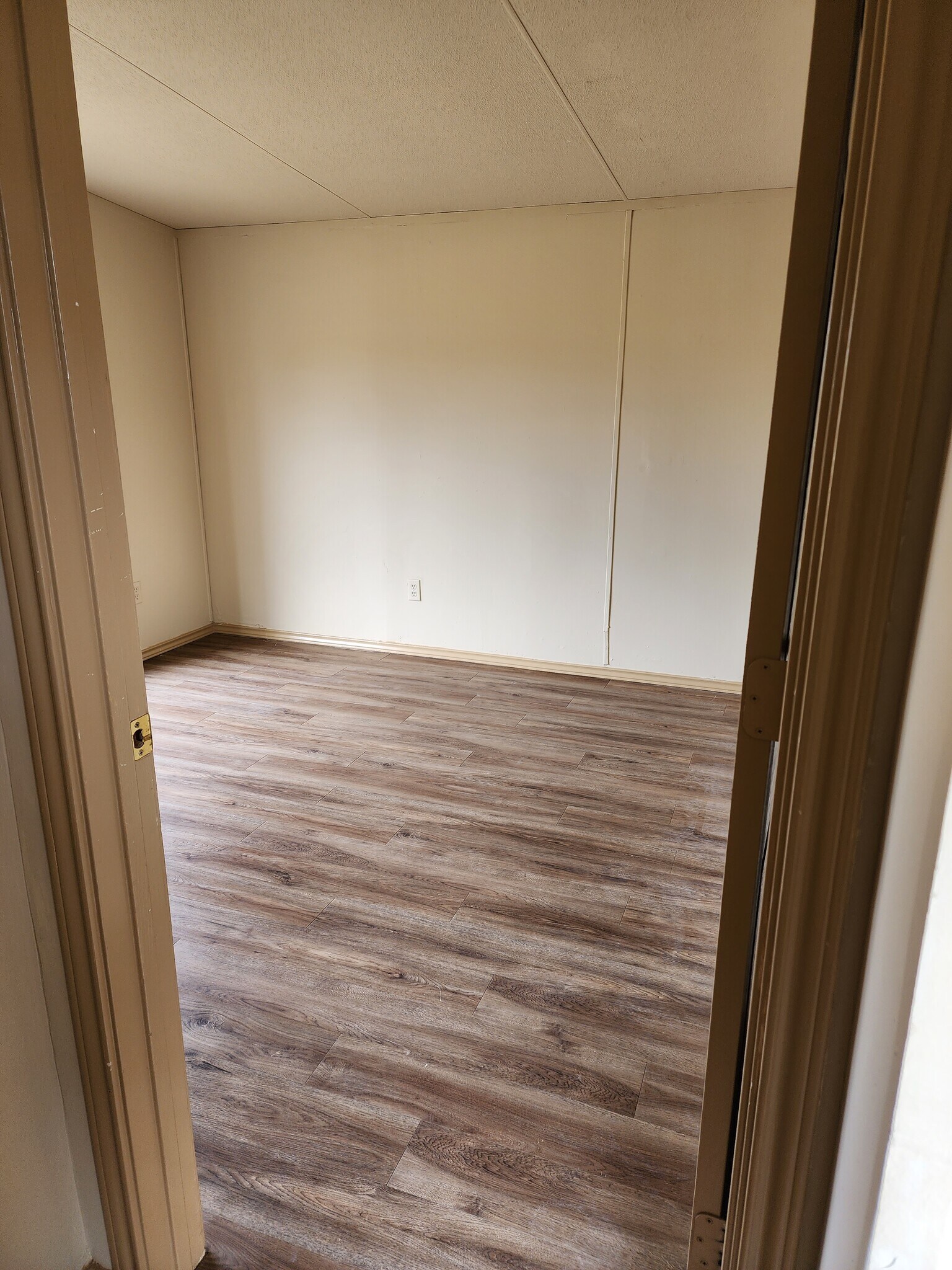 Building Photo - 31365 Wisteria Rd