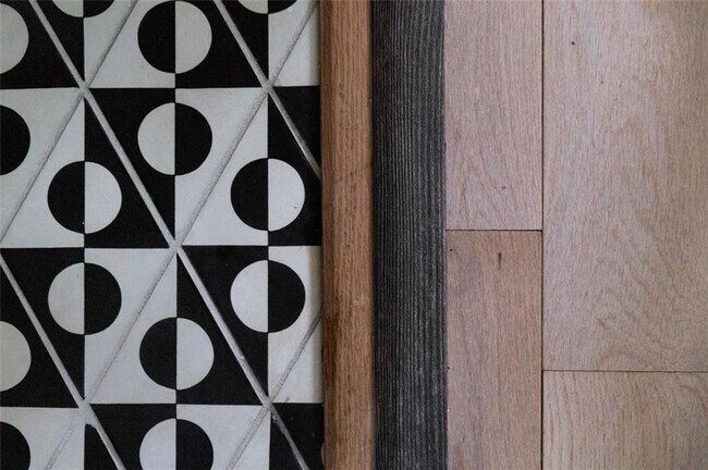 Building Photo - 724 Charles Allen Dr NE