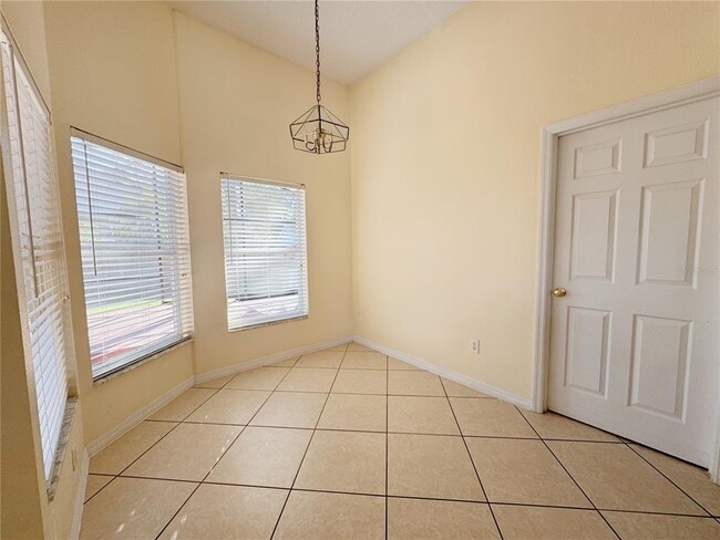 Building Photo - 2436 Deermeadow Dr