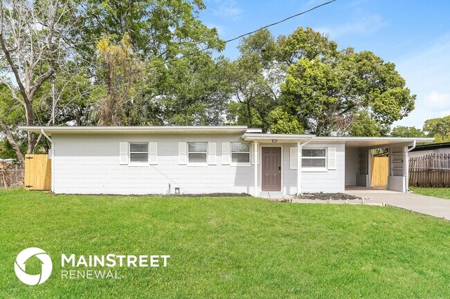 Building Photo - 7037 Pellias Rd