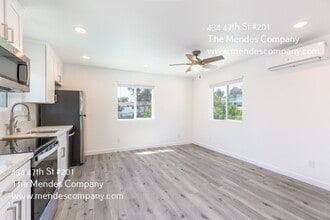 Building Photo - 434 47th St