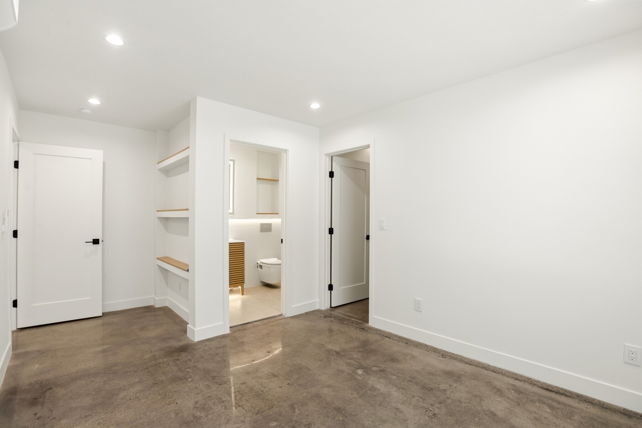 Primary Bedroom - 7314 Fallbrook Ave