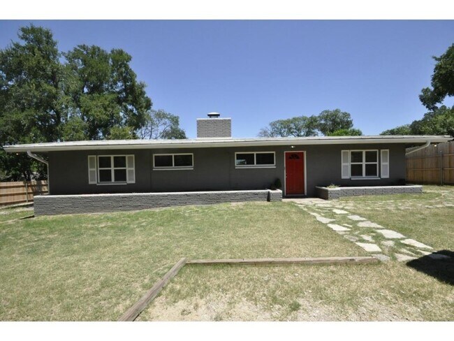 Building Photo - 8238 Eagle Mountain Cir