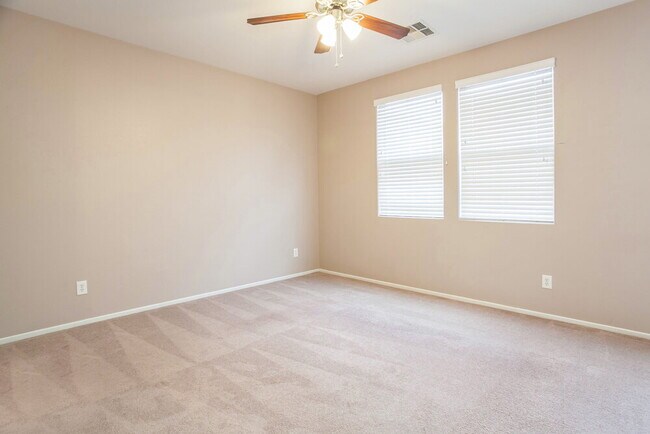 Building Photo - 11592 Renzo St